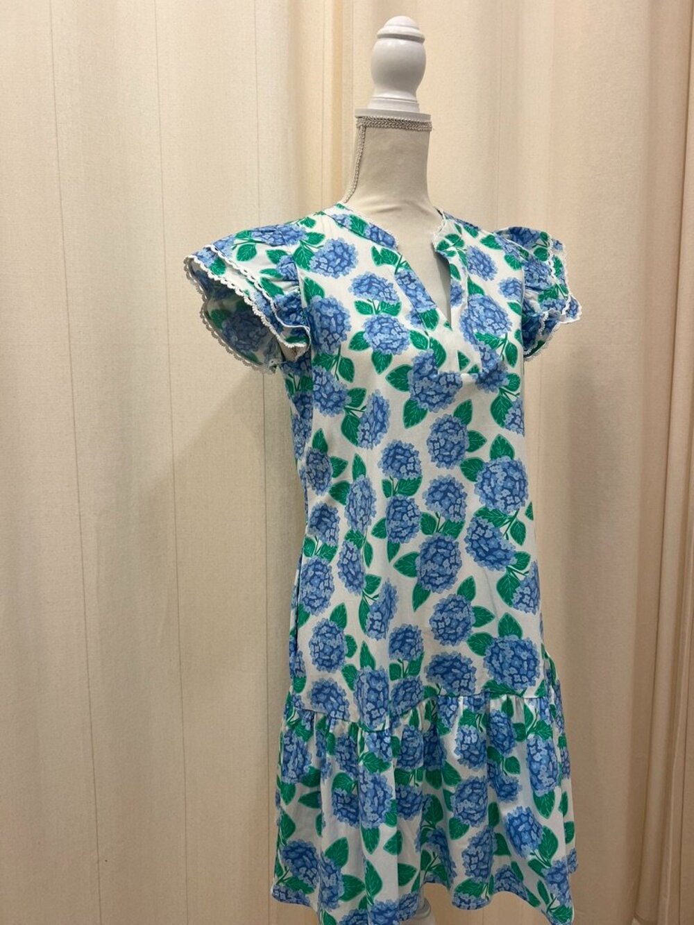 Mary Square - Hydrangea Dress